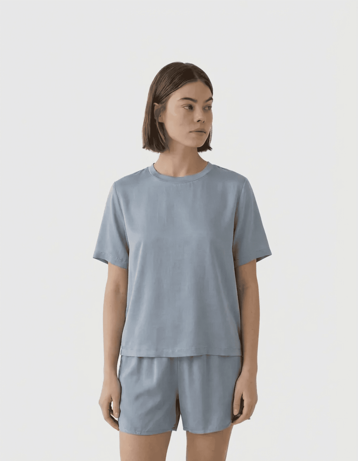 T-Shirt & Shorts - myabi