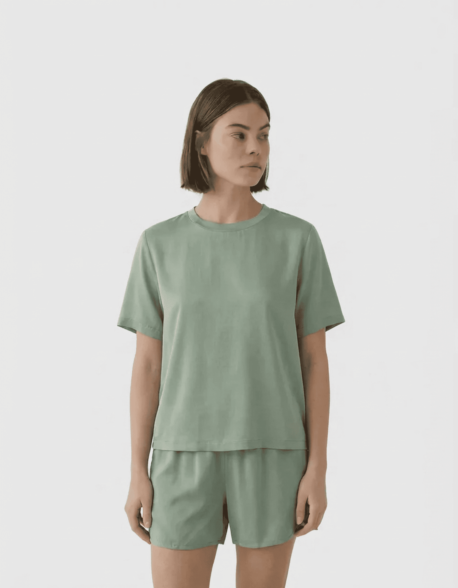 T-Shirt & Shorts - myabi