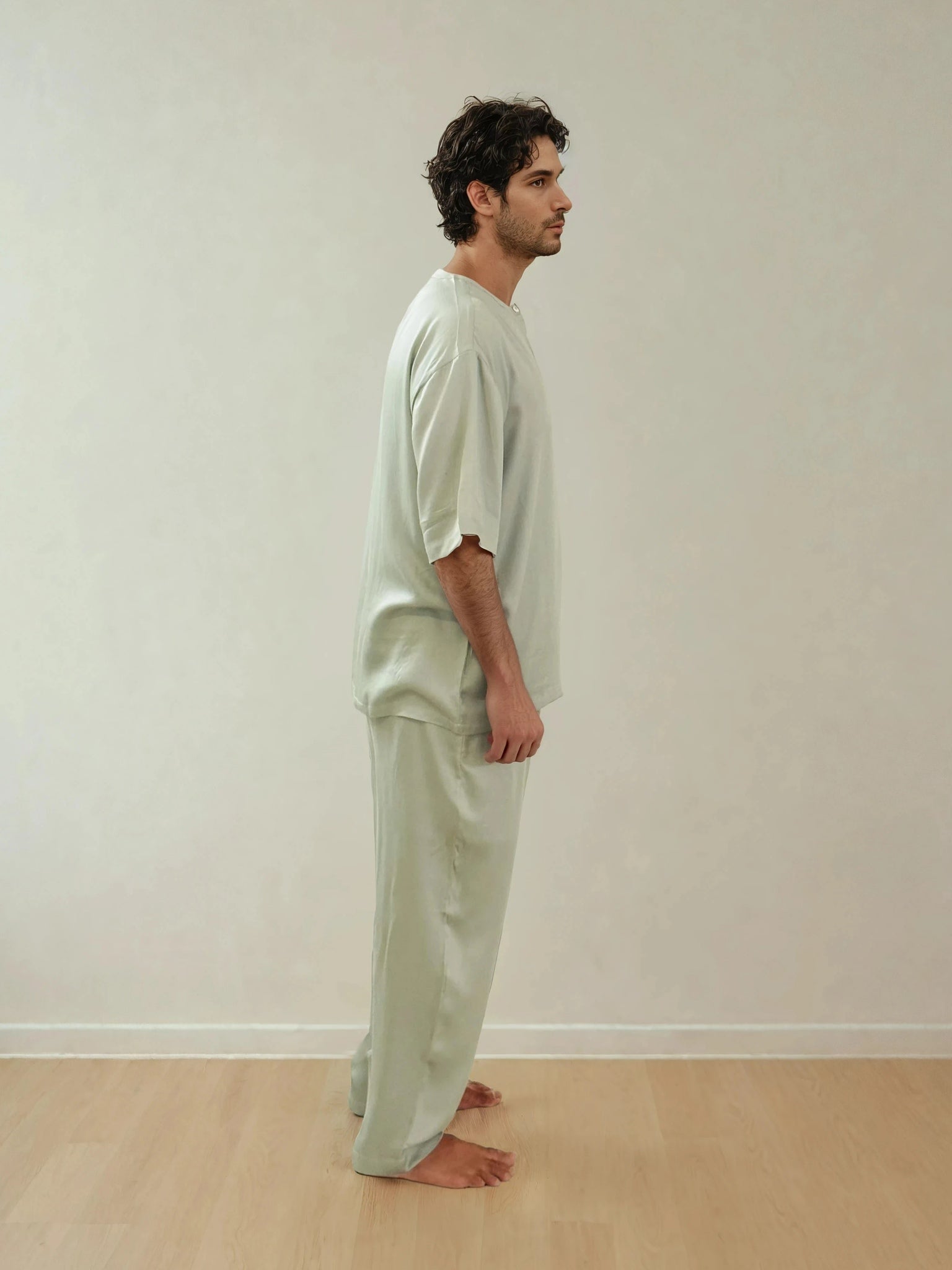 Men T-Shirt & Pyjama Set - Fine Natural Satin Sleepwear (0% Polyester) - Feather Soft & Ultra Breathable - Myabi
